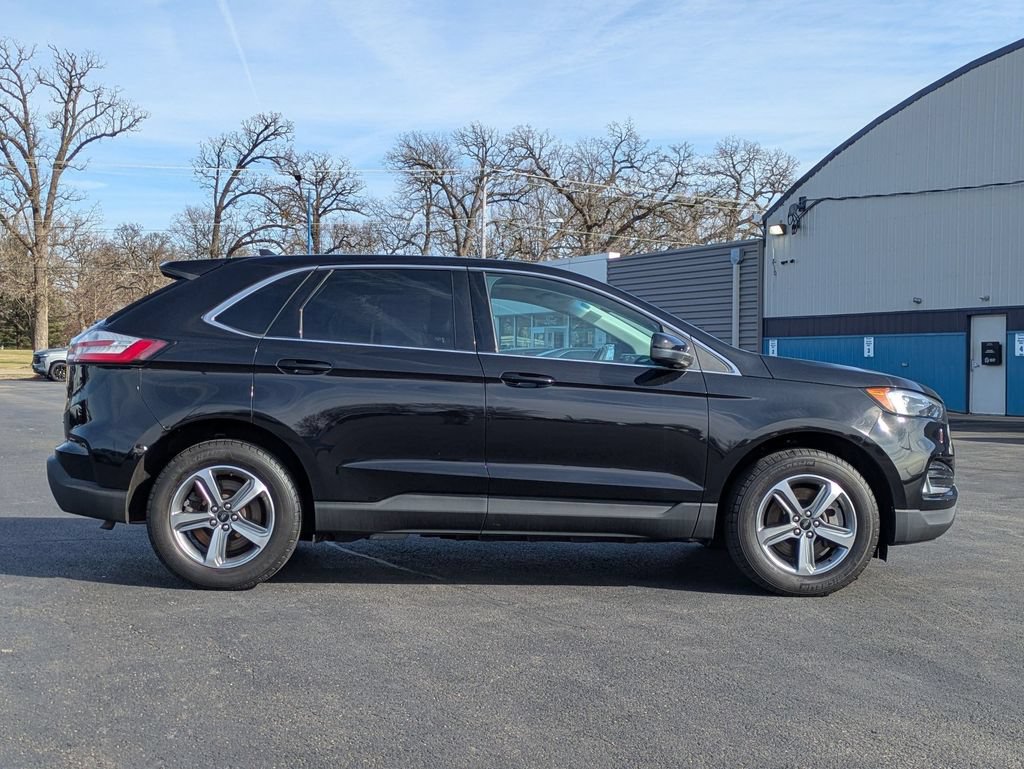 Used 2024 Ford Edge SEL w/ Convenience Package AWD/4WD image 8