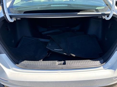 Used 2023 Honda Accord EX-L image 14