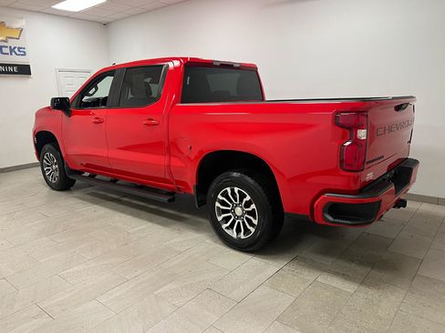 Used 2022 Chevrolet Silverado 1500 RST AWD/4WD image 13