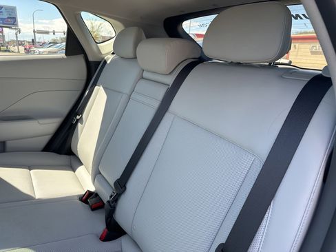 Used 2025 Hyundai Kona Limited AWD/4WD image 21