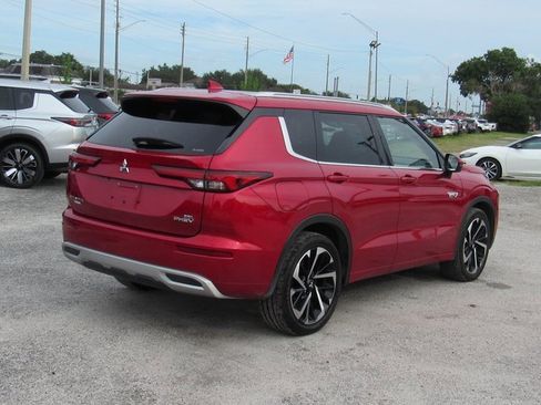 Used 2023 Mitsubishi Outlander SEL image 4