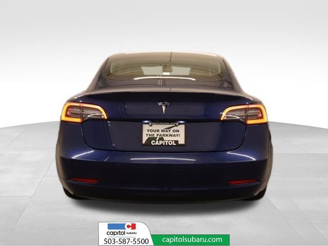 Used 2019 Tesla Model 3 Mid Range RWD image 3
