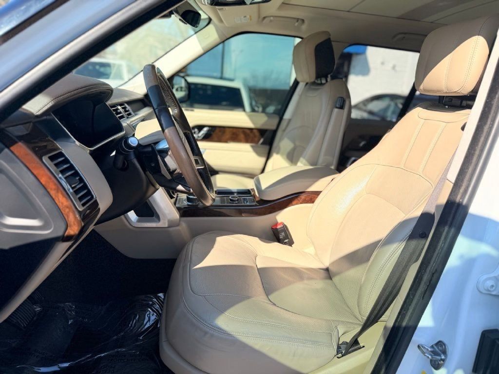 Used 2018 Land Rover Range Rover HSE AWD/4WD image 9