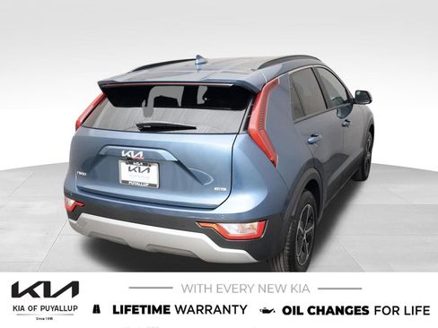 New 2026 Kia Niro EX FWD image 5