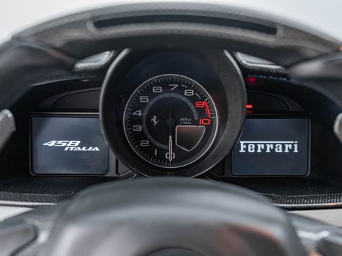 Certified 2012 Ferrari 458 Italia Coupe image 32