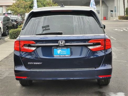 Certified 2023 Honda Odyssey EX-L image 6