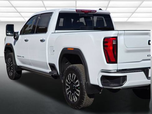 New 2026 GMC Sierra 2500 Denali Ultimate AWD/4WD image 45