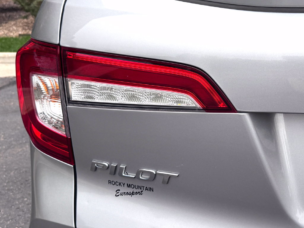 Used 2019 Honda Pilot LX image 8