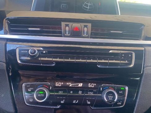 Used 2018 BMW X2 sDrive28i w/ Convenience Package FWD image 6