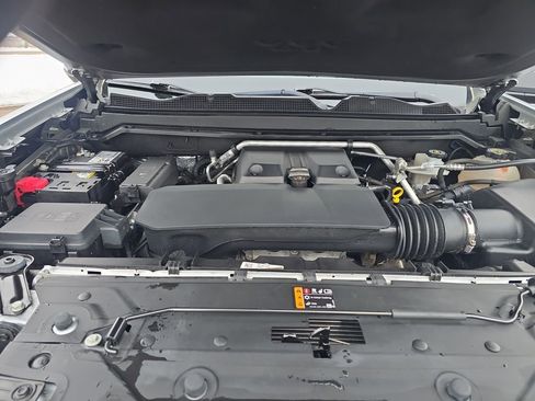 Used 2024 Chevrolet Colorado Trail Boss w/ Technology Package image 23