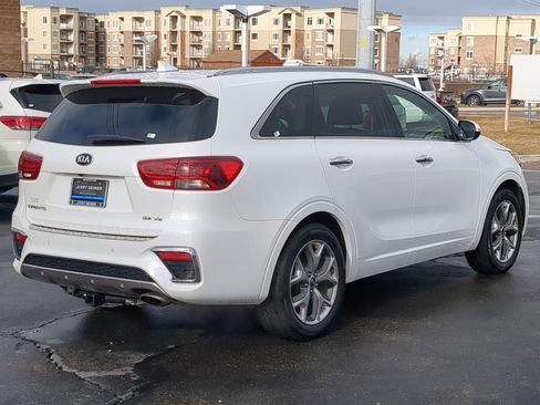 Used 2019 Kia Sorento SX image 5