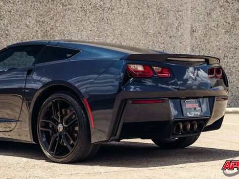 Used 2014 Chevrolet Corvette Stingray Coupe w/ 2LT Preferred Equipment Group RWD image 47