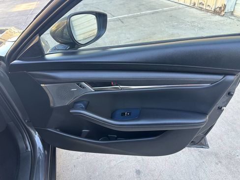 Used 2019 MAZDA MAZDA3 AWD Sedan w/ Preferred Package image 12