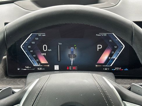 Used 2025 BMW X7 xDrive40i w/ Premium Package image 26