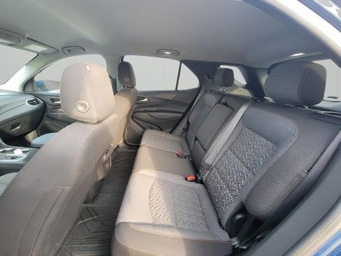 Used 2024 Chevrolet Equinox LT w/ LPO, Floor Liner Package FWD image 28