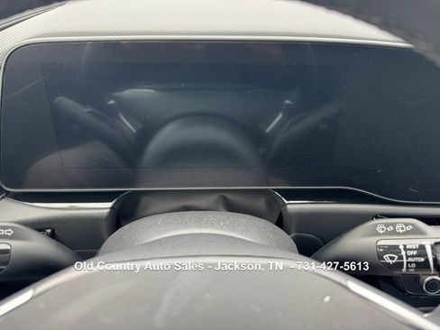 Used 2023 Kia Niro EX Touring image 44