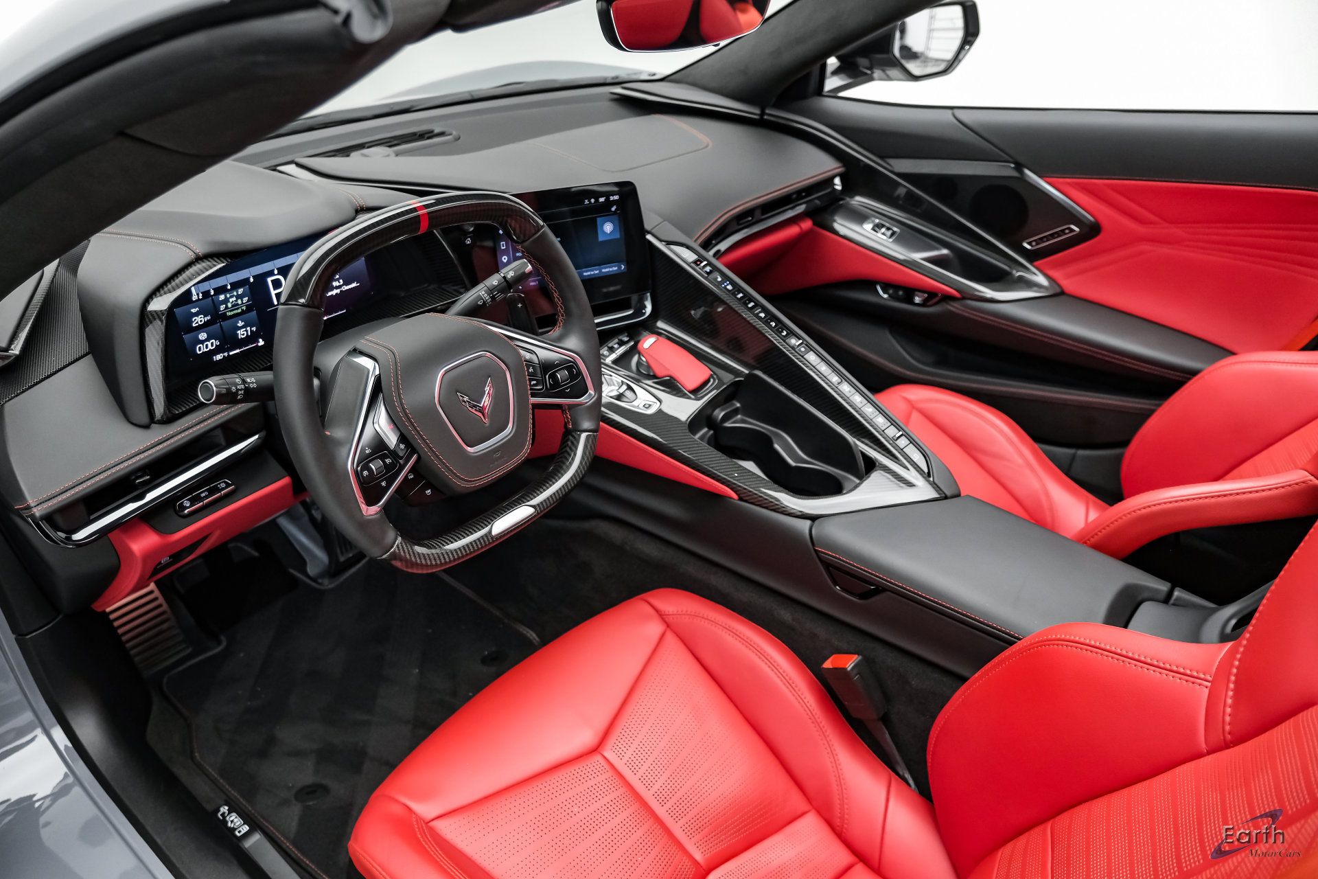 Used 2025 Chevrolet Corvette Z06 w/ Z07 Performance Package RWD image 3