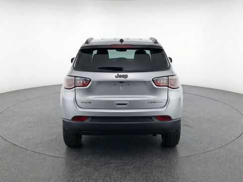 Used 2025 Jeep Compass Trailhawk AWD/4WD image 7
