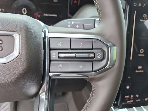 New 2026 GMC Yukon XL Elevation AWD/4WD image 36