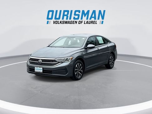 Certified 2023 Volkswagen Jetta S FWD image 4