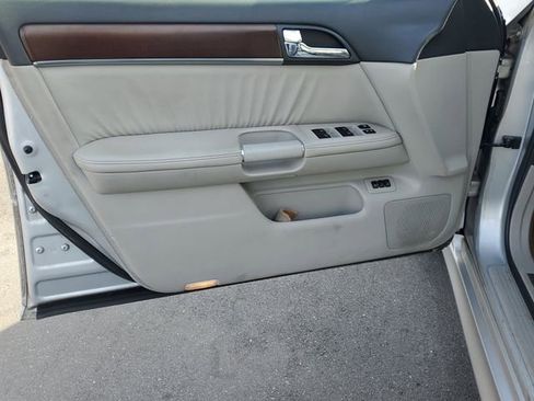 Used 2010 INFINITI M35 x w/ Technology Pkg image 16