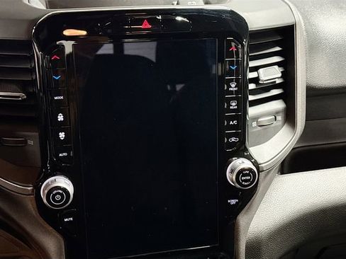 Used 2025 RAM 2500 Tradesman image 19