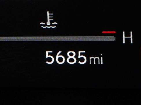 Used 2025 Lexus GX 550 w/ Accessory Package (2T) image 22