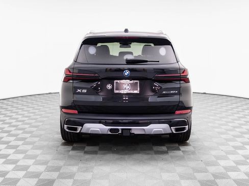 New 2026 BMW X5 xDrive50e w/ Executive Package image 5