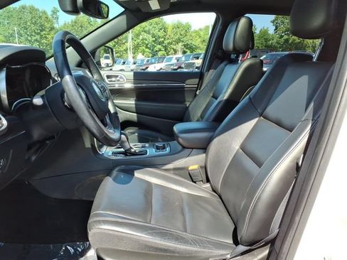Used 2022 Jeep Grand Cherokee Limited AWD/4WD image 10