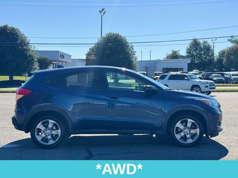 Used 2016 Honda HR-V EX image 10