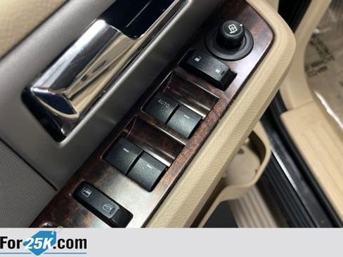 Used 2012 Ford Expedition XLT AWD/4WD image 22