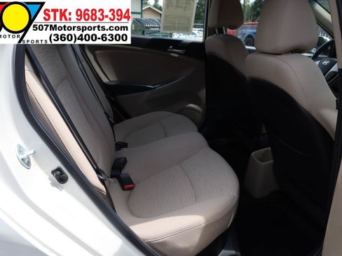 Used 2016 Hyundai Accent SE FWD image 14