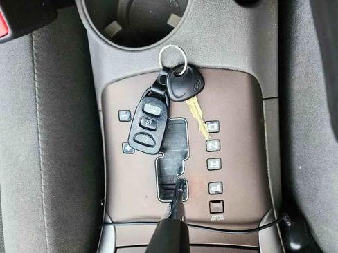 Used 2010 Hyundai Sonata GLS image 13