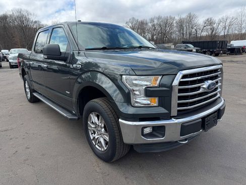 Used 2015 Ford F150 XLT w/ Equipment Group 302A Luxury image 7