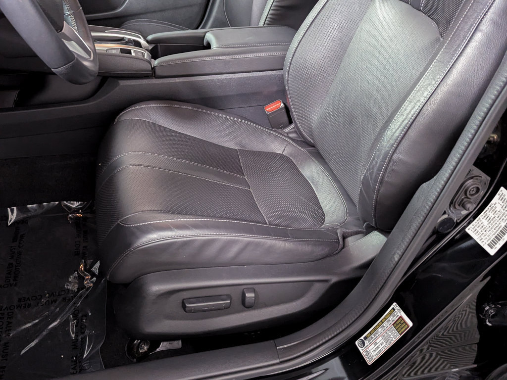 Used 2016 Honda Civic Touring image 15