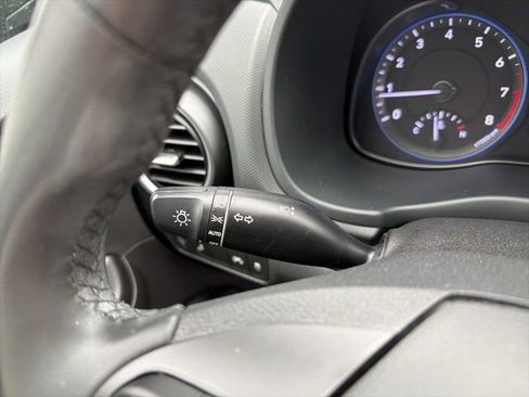 Used 2020 Hyundai Kona SEL image 29