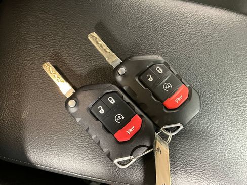 Used 2020 Jeep Wrangler Unlimited Sport S AWD/4WD image 14