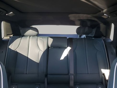 New 2026 Cadillac Lyriq Signature Luxury image 43