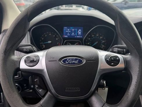 Used 2014 Ford Focus SE w/ SE Winter Package image 20