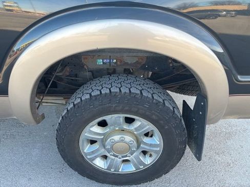 Used 2014 Ford F350 King Ranch w/ King Ranch w/Chrome Package image 9