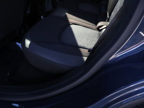 Used 2022 Jeep Renegade Trailhawk image 23