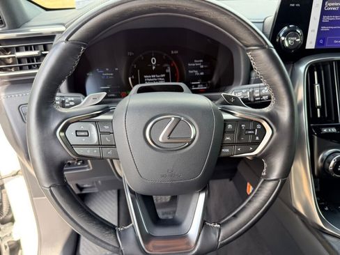 Certified 2025 Lexus LX 700h Luxury w/ Appearance Package image 31
