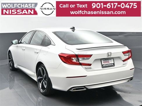 Used 2022 Honda Accord Sport image 4