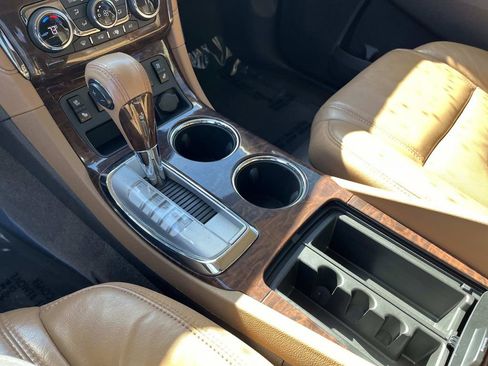 Used 2014 Buick Enclave Premium w/ Trailering Provision Package image 34