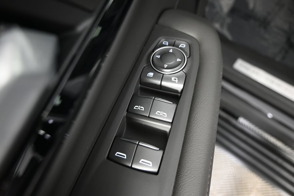 New 2026 Chevrolet Tahoe High Country AWD/4WD image 21