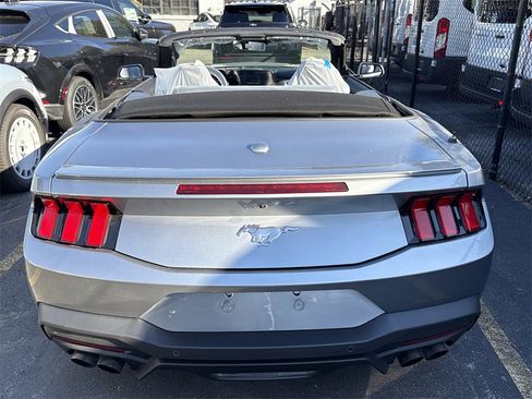 New 2025 Ford Mustang Premium image 4