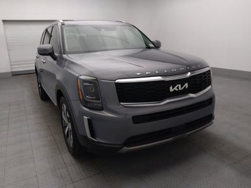 Used 2022 Kia Telluride S FWD image 14