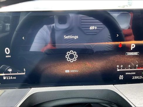 Used 2025 INFINITI QX80 Sensory AWD/4WD image 16