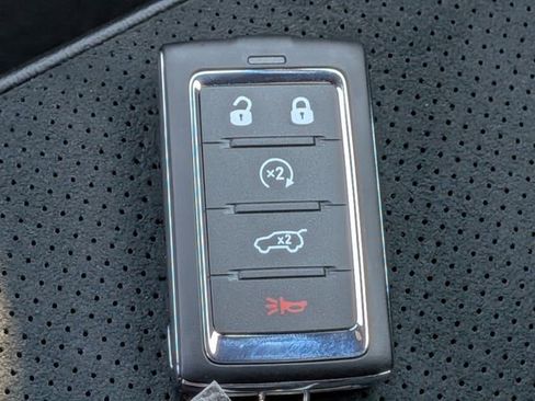 New 2026 Jeep Grand Cherokee Altitude AWD/4WD image 35