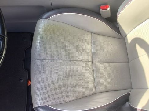 Used 2018 Kia Sedona LX w/ LX Essentials Premium Package FWD image 9